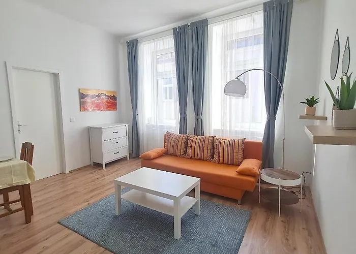 Cosy Flat Only 15 Min To City Center