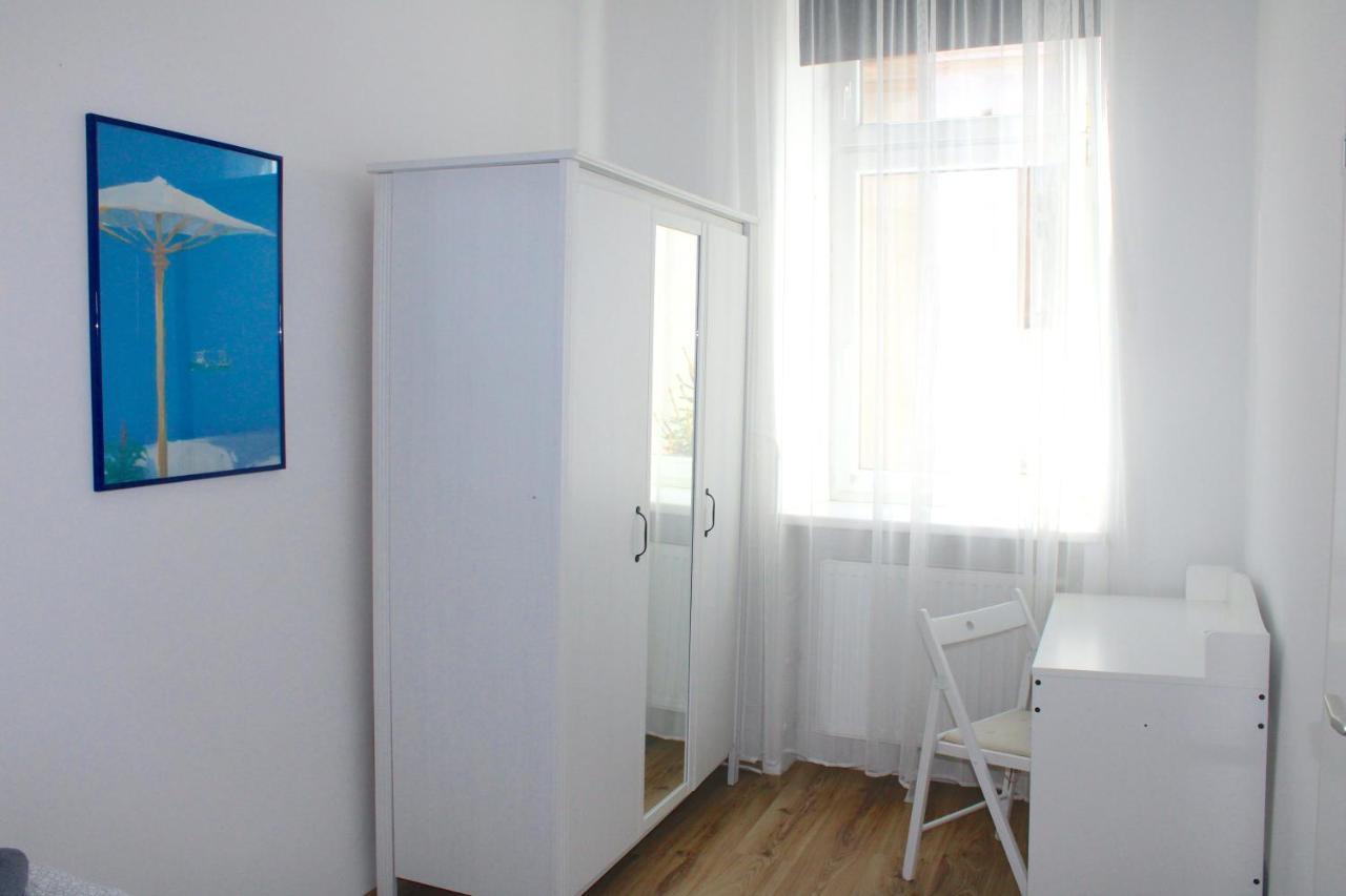 Cosy Flat Only 15 Min To Center Wien